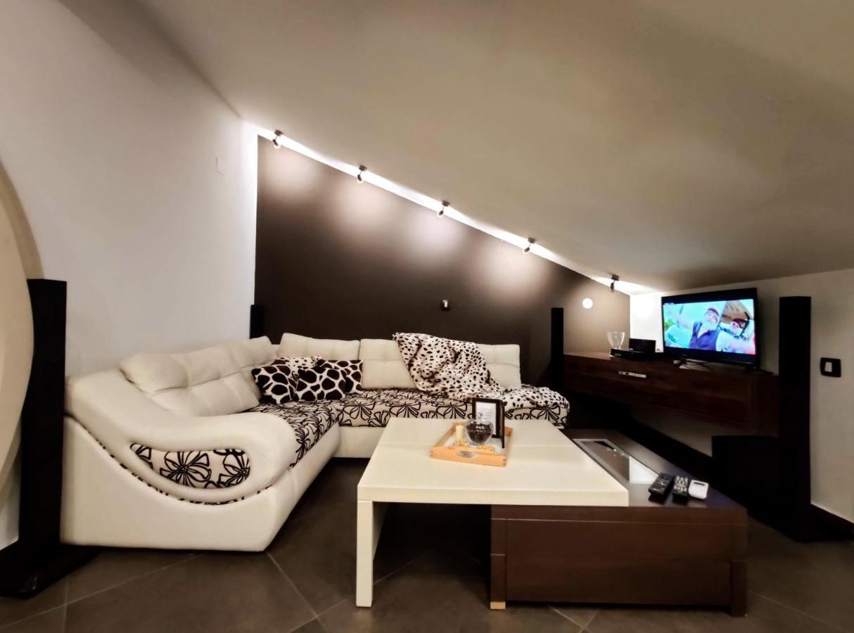 Sky Apartments Special Strumica Luaran gambar
